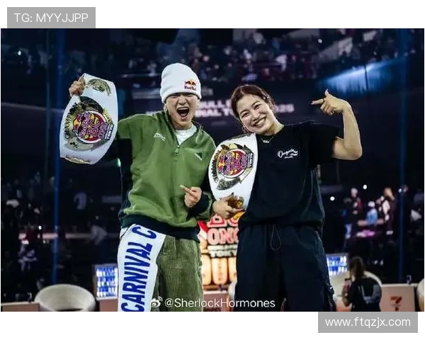 南京街舞队战术揭秘：街舞巨献背后的故事与技巧分析